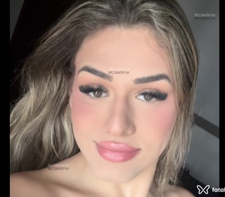 Acompanhante Lívia