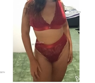 Acompanhante Anne