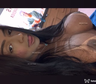 Acompanhante Naty
