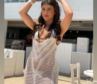 Acompanhante Babi Cardoso