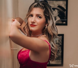 Acompanhante Mariana Brandao