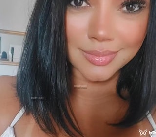 Acompanhante Maya Cortez