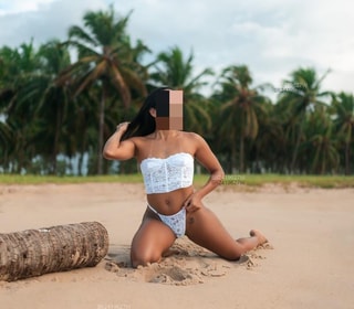 Acompanhante Larissa Machado