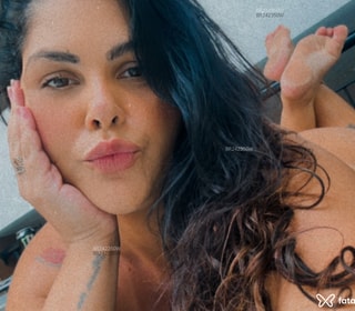 Acompanhante Ana Clara Alves
