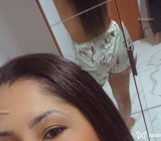 Acompanhante Camila