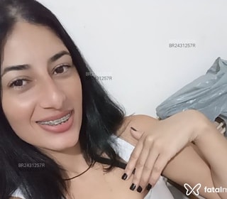 Acompanhante Larissa Gouvêia