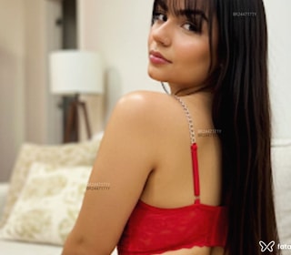 Acompanhante Yasmin