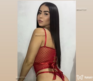 Acompanhante Ana Castro