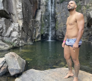 Acompanhante Rezende