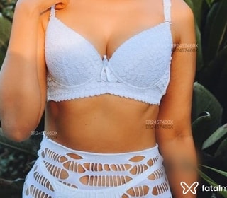 Acompanhante Sofia Passos