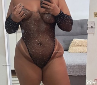 Acompanhante Thaíssa