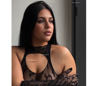 Acompanhante Isadora Diniz