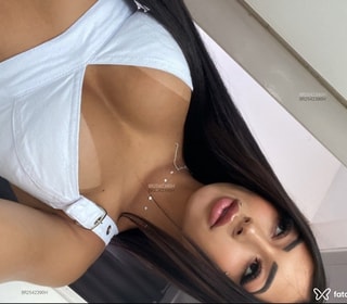 Acompanhante Bruna
