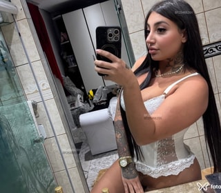Acompanhante Mel Maya