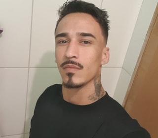 Acompanhante Nicolas Montenegro