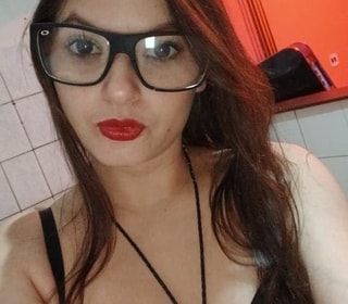 Acompanhante Mayara