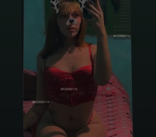 Acompanhante Alice Machado