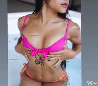 Acompanhante Maya