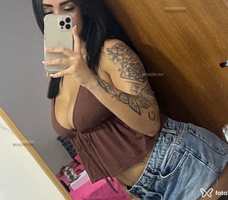 Acompanhante Lara