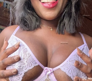 Acompanhante Luanna Costa