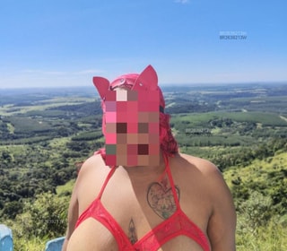 Acompanhante Juju Posturada