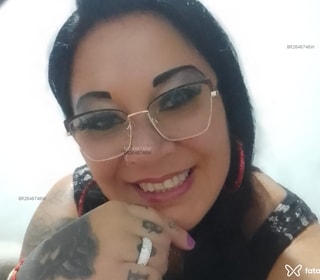 Acompanhante Morena
