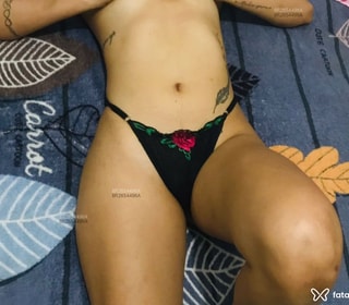 Acompanhante Luísa Clark