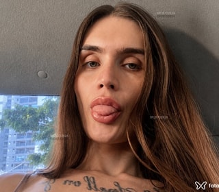 Acompanhante Bella