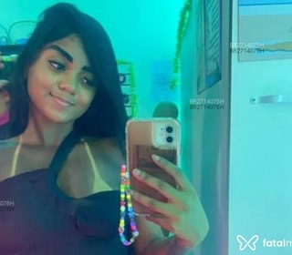 Acompanhante Morena