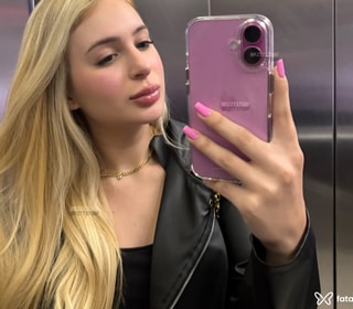 Acompanhante em Curitiba-PR - Julia