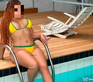 Acompanhante Ana Lara