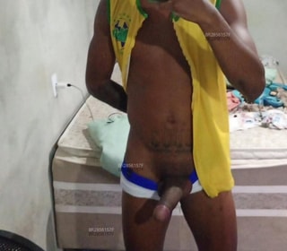 Acompanhante Ugggy
