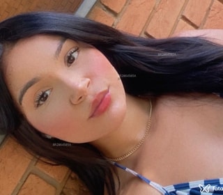 Acompanhante Maya Bell