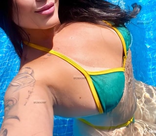 Acompanhante Bruna