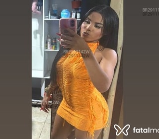 Acompanhante Letícia Viera