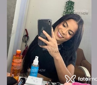 Acompanhante Letícia Viera