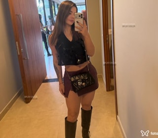Acompanhante Paula