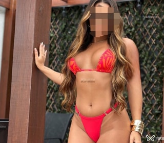Acompanhante Beatriz Lopes