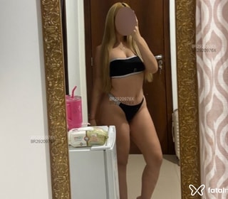 Acompanhante Kelly Nunes