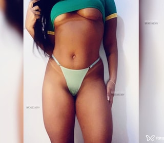 Acompanhante Júlia