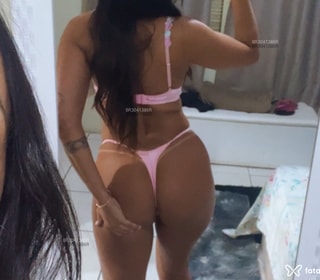 Acompanhante Nina Lopes