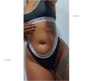 Acompanhante Morena