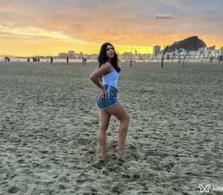 Acompanhante Larissa