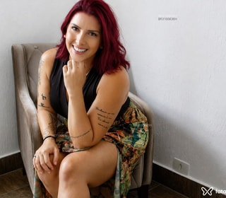 Acompanhante Ivy Dvitta