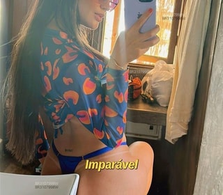 Acompanhante Iza Kin