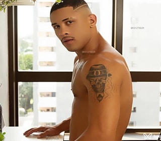 Acompanhante Fernando Junior
