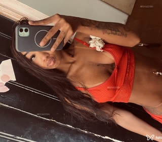 Acompanhante Luiza