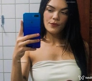 Acompanhante Scarlett