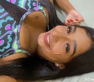 Acompanhante Estefani Andrade
