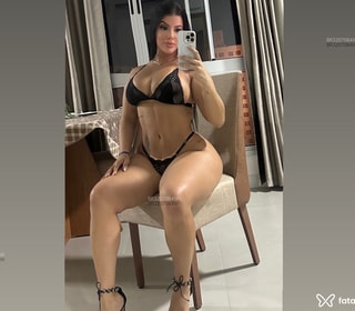 Acompanhante Yara Vieri